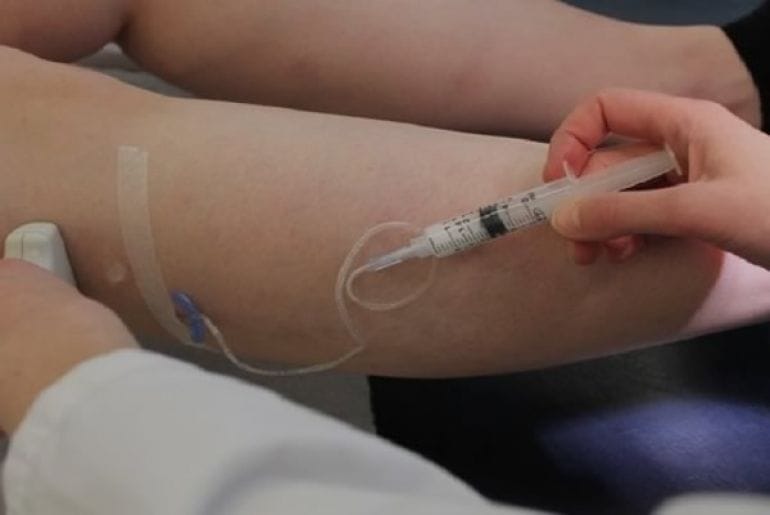 Cirurgia de safena (comum ou safenectomia)